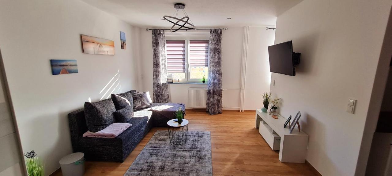 Moderne Wohlfuehlferienwohnung In Hildburghausen Exterior foto
